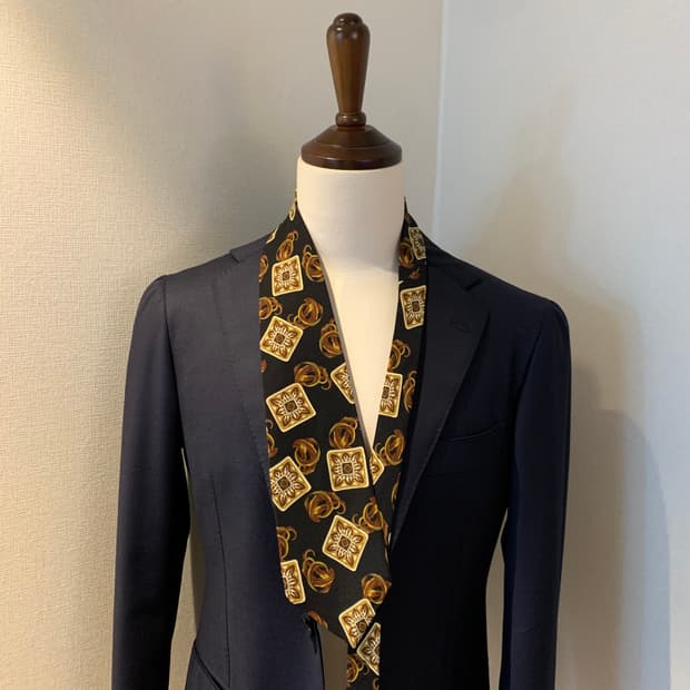 크리스찬 디올(Dior) 블랙 기하학적패턴 명품넥타이 100실크 A+