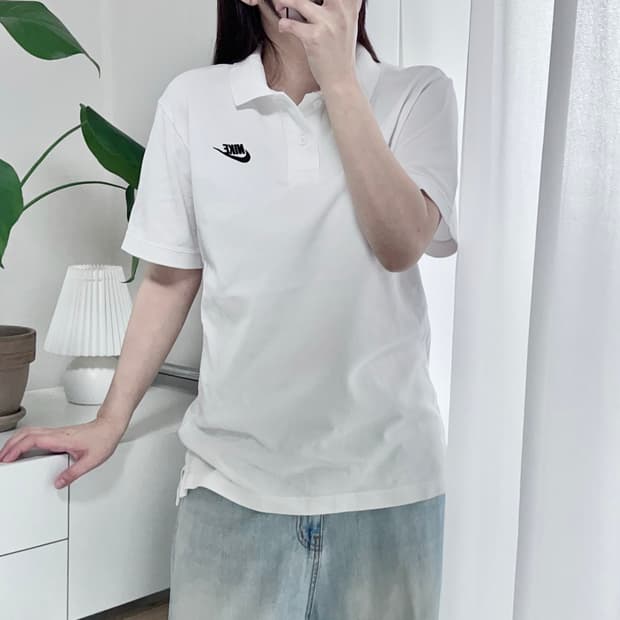 [정품] 나이키 화이트 푸츄라 반팔카라티 [ M ]