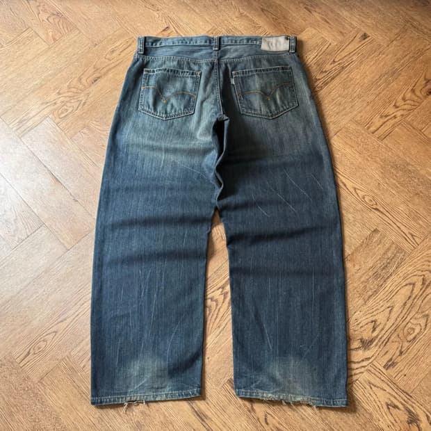 [36]00's 리바이스 실버탭 빈티지 페이딩 다크블루 배기핏 데님 팬츠