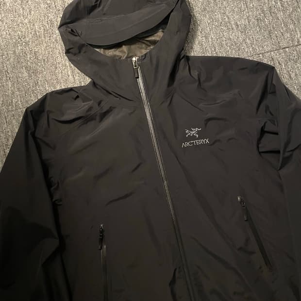 21FW 아크테릭스 제타 SL 바람막이 블랙 [L]