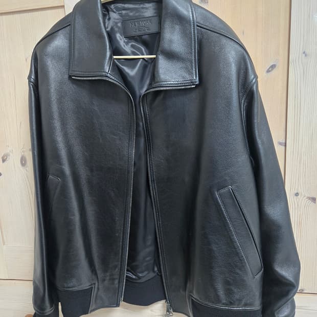 질스튜어트 뉴욕 레더 자켓