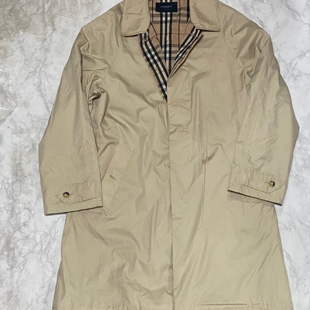 버버리 정품 누빔 롱 코트 105 사이즈