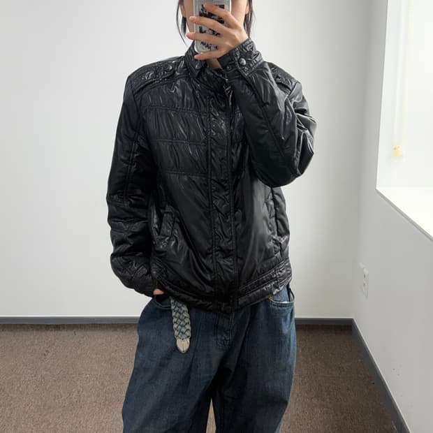 VonDutch 본더치 블랙 글로시 점퍼