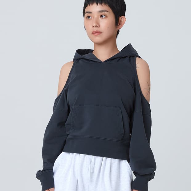 Budhi mudra Cut Out Hoodie Black