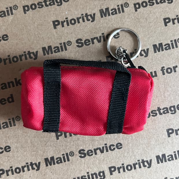 90s vtg Red Mini Pouch Keyring