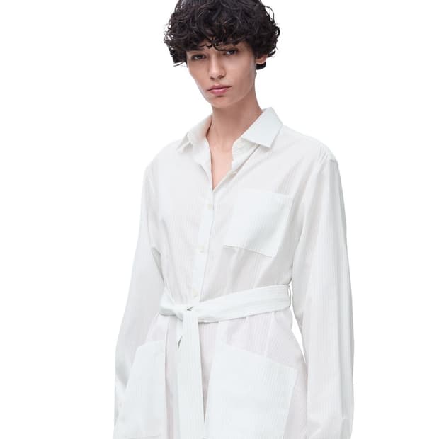 [에스파 윈터님 착용] 로에베 25ss 애너그램 스트라이프 벨트 셔츠