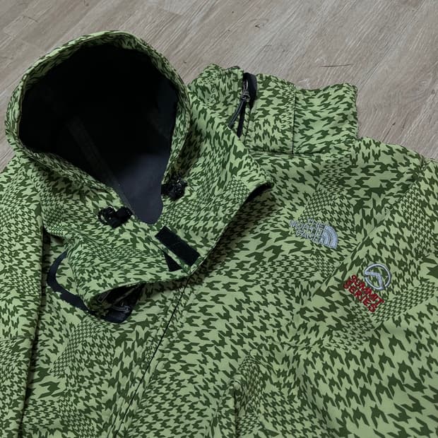 노스페이스 여성 써밋시리즈 고어텍스 스키 바람막이 자켓 XL