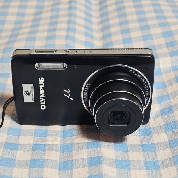 올림푸스 뮤 5010 디지털 카메라