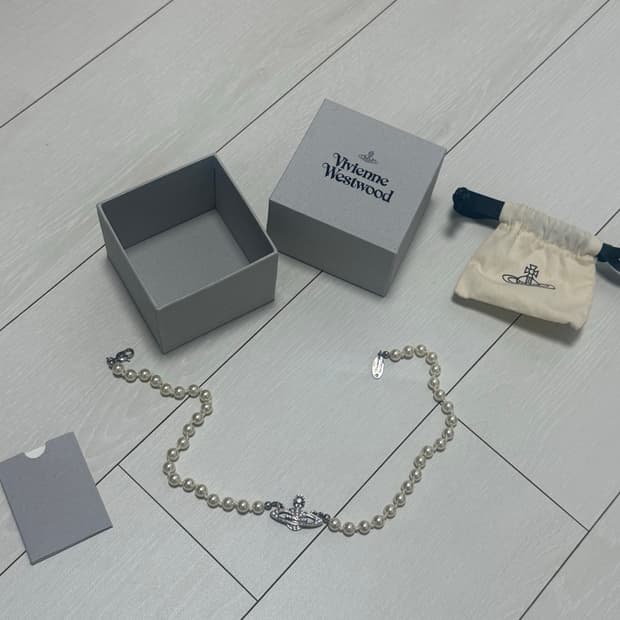 비비안웨스트우드 미니 바스 펄 릴리프 목걸이