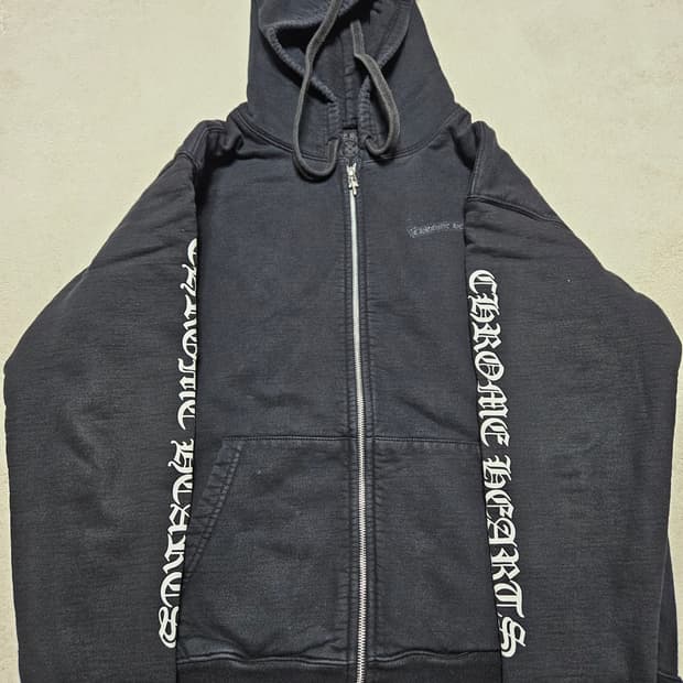 [M] 크롬하츠 헤비웨이트 스크롤로고 후드집업