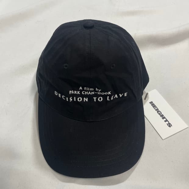 헤어질 결심 a film by 박찬욱 모자