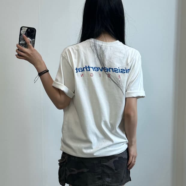 디스이즈네버댓 화이트 반팔 티셔츠