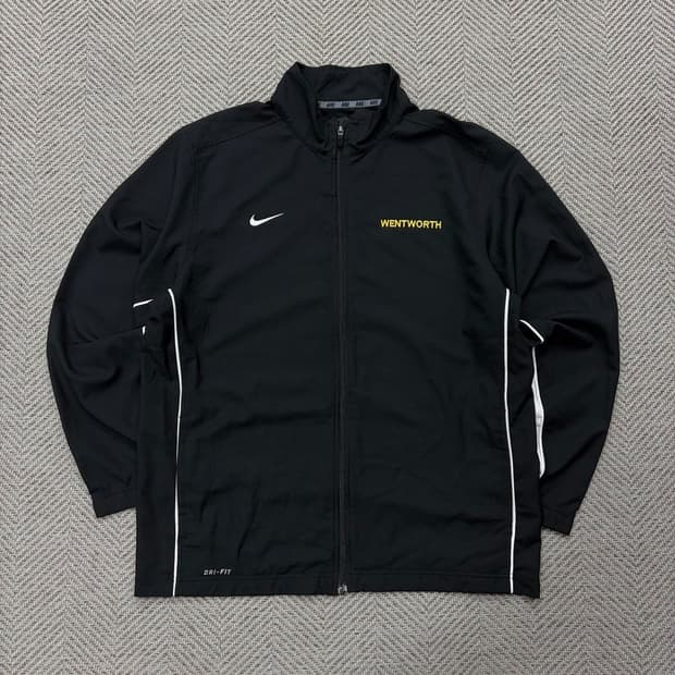 나이키 드라이핏 바람막이 v2154