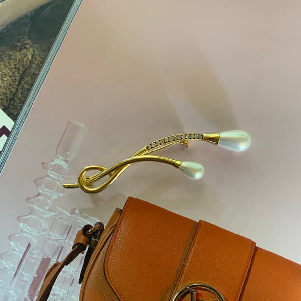 빈티지 골드 펄라인 브로치