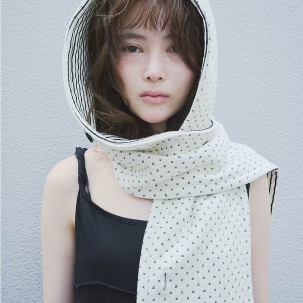 콜로신스 머플러 Reversible Fairy Hood Muffler C