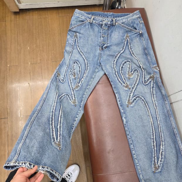 떠그클럽 트라이벌팬츠 2사이즈(m)