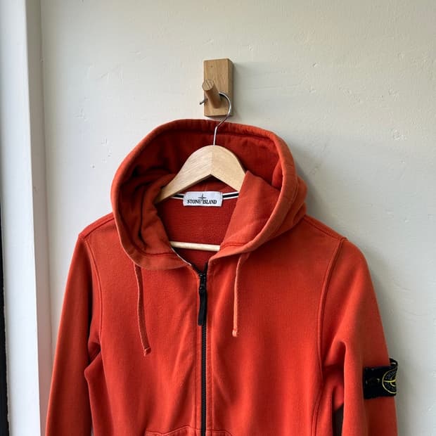 16136 - 스톤아일랜드 와펜 후드 집업