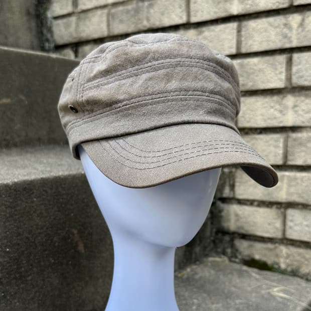 Vintage brown cap