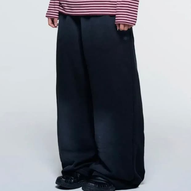 [L] 더콜디스트모먼트 워시드 스웻팬츠 블랙