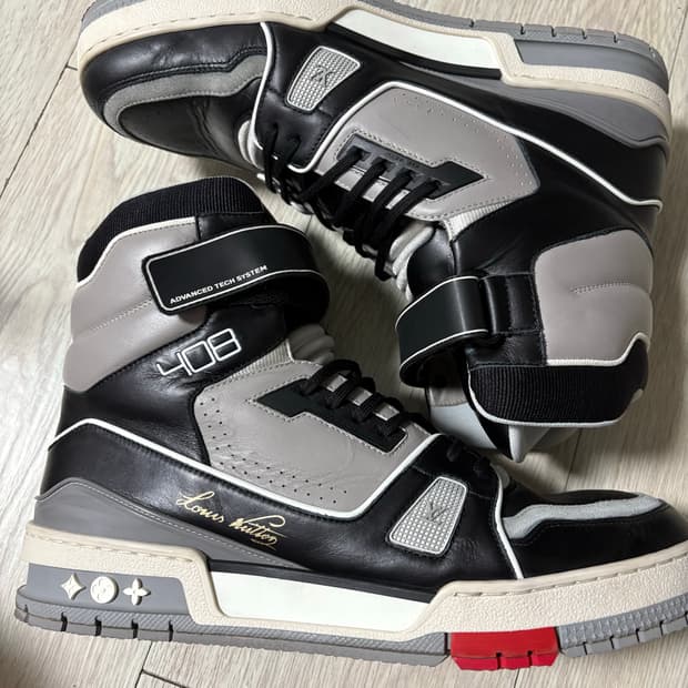 [9.5] 루이비통 트레이너 하이 버질아블로 한정판 신발