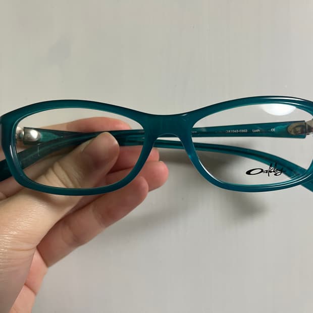 오클리 안경 인트랜스드 Lush 프로토타입