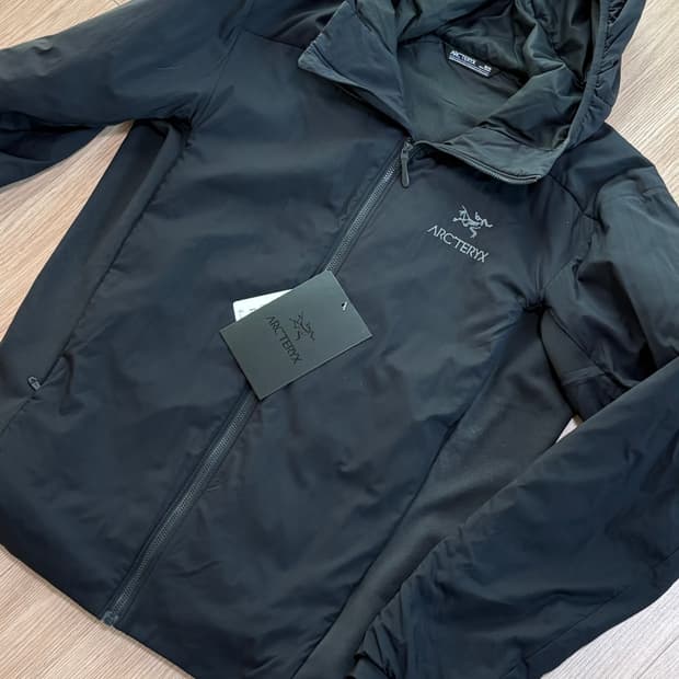 아크테릭스 아톰 후디 