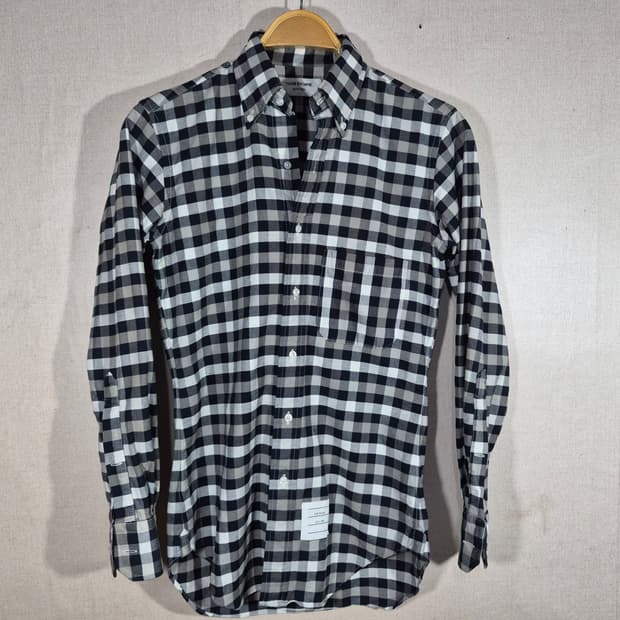 Thom browne 톰브라운 (0)