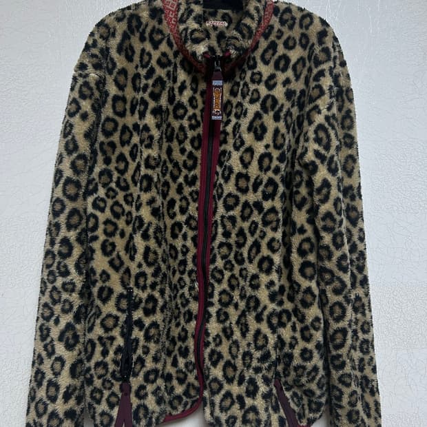 [3] 캐피탈 레오파드 후리스