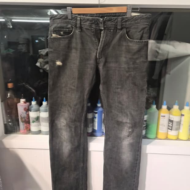 30) 디젤 사파도 슬림 스트레이트핏 데님 팝니다