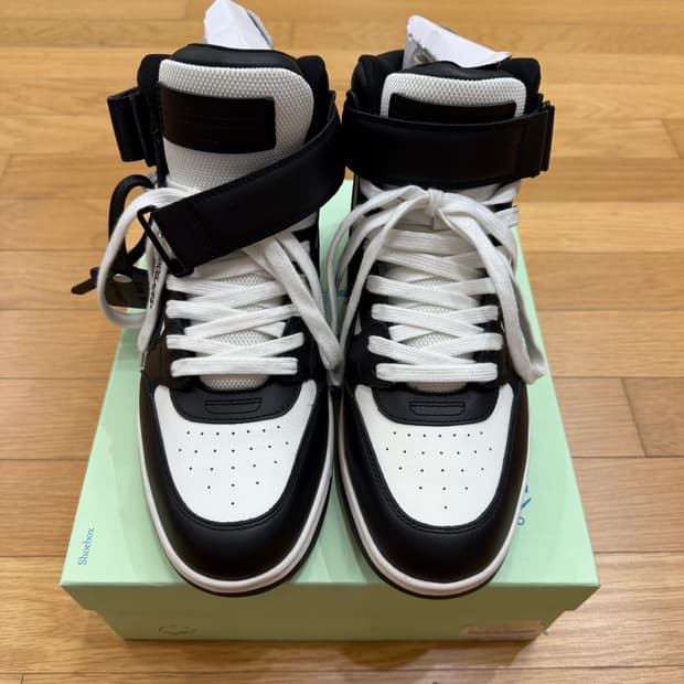 [42] 오프화이트 미드 스니커즈