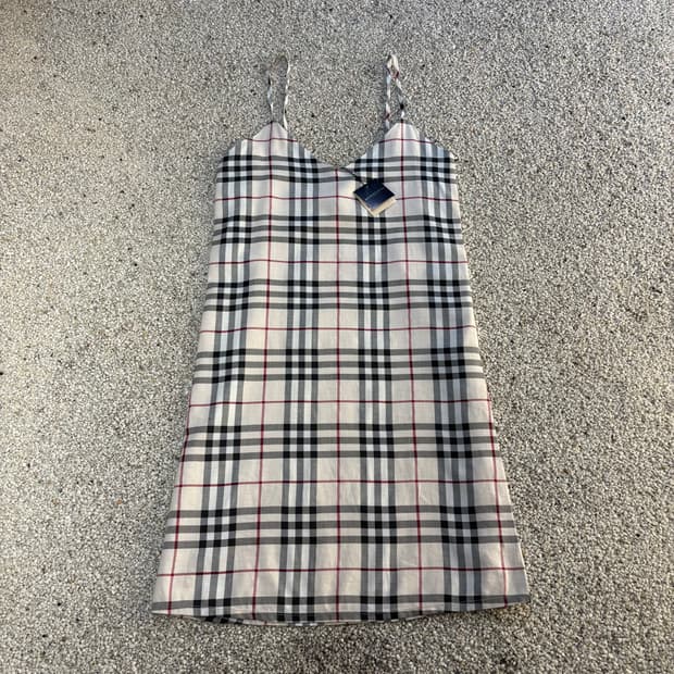 버버리 원피스