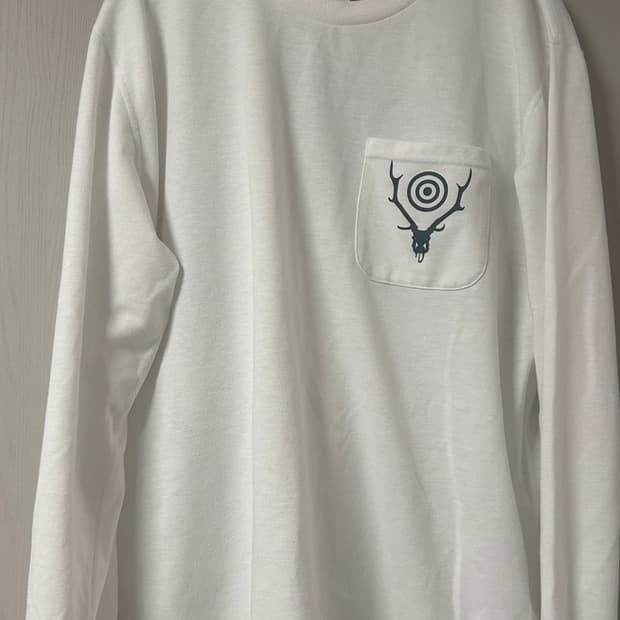 South2 West8 화이트 라운드 포켓티 m