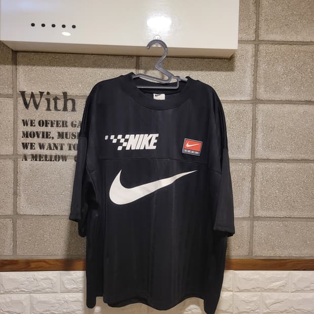 나이키 NSW 반팔 져지 105