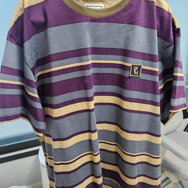 우영미 스트라이프 티셔츠