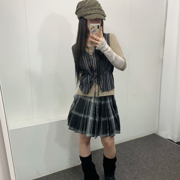 베이지 세미 오리엔탈 모리 코디셋