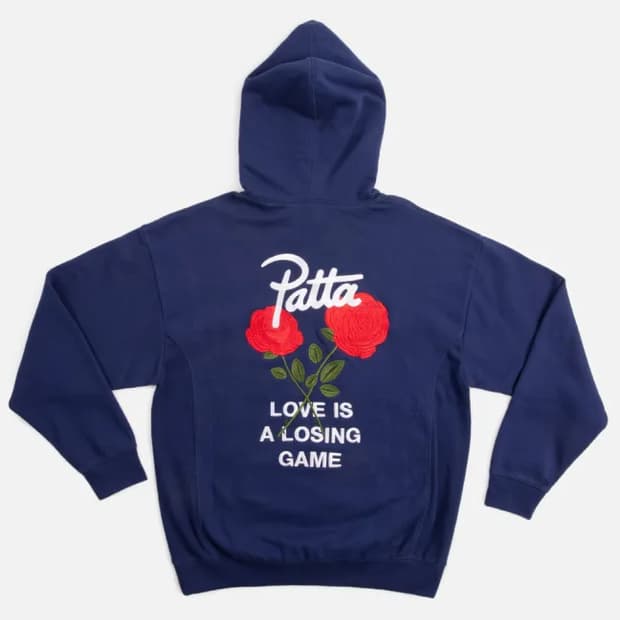 Patta 파타 로즈 자수 후드티