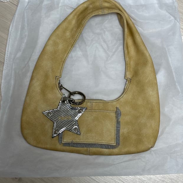 히에타 Baby Tina / Butter