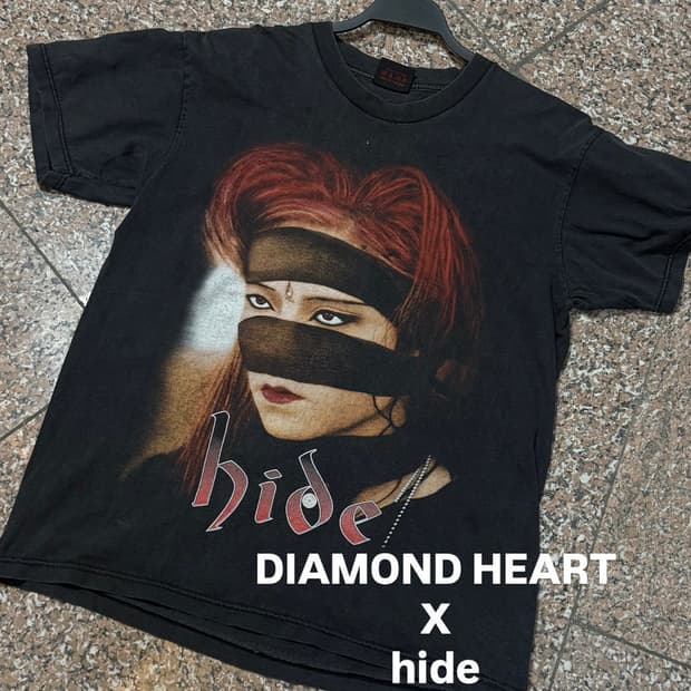 hide x diamond heart 밴드티