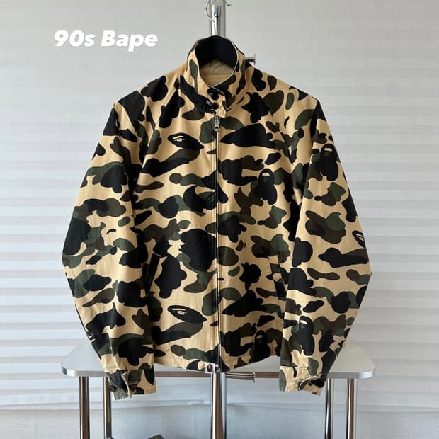 90s 베이프 리버시블 카모자켓