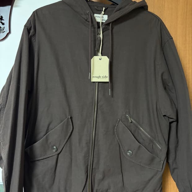 [1] 러프사이드 25ss 힐파카 카카오