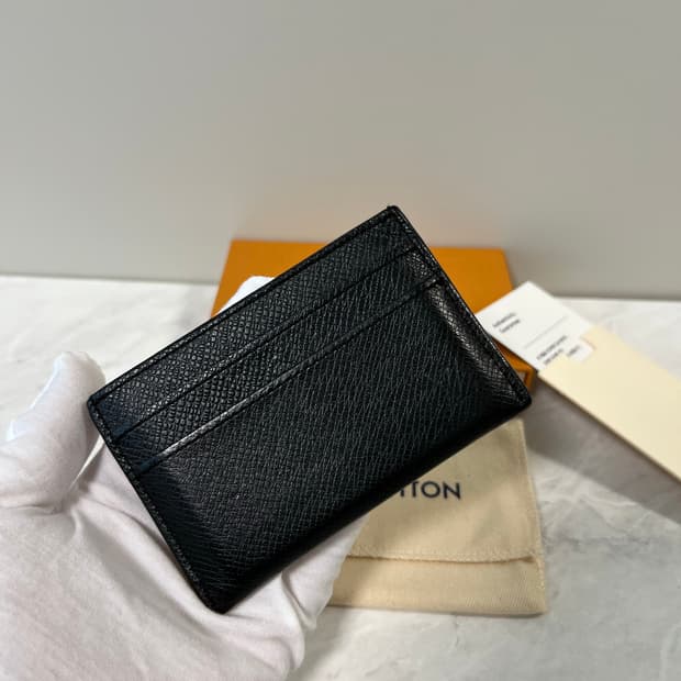 루이비통 타이가 카드지갑 M32730