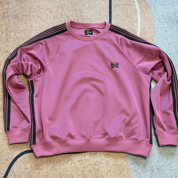 [M] 니들스(Needles) 트랙 크루넥 폴리 스무스 스모크 핑크