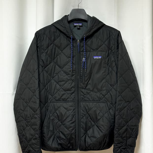 파타고니아 다이아몬드 퀼티드 봄버 후디 블랙 M