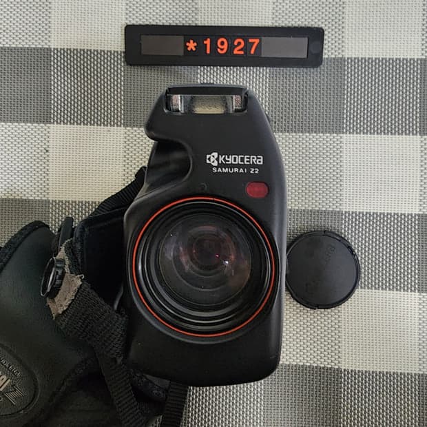 교세라 사무라이 Z2 하프 필름카메라 파우치포함