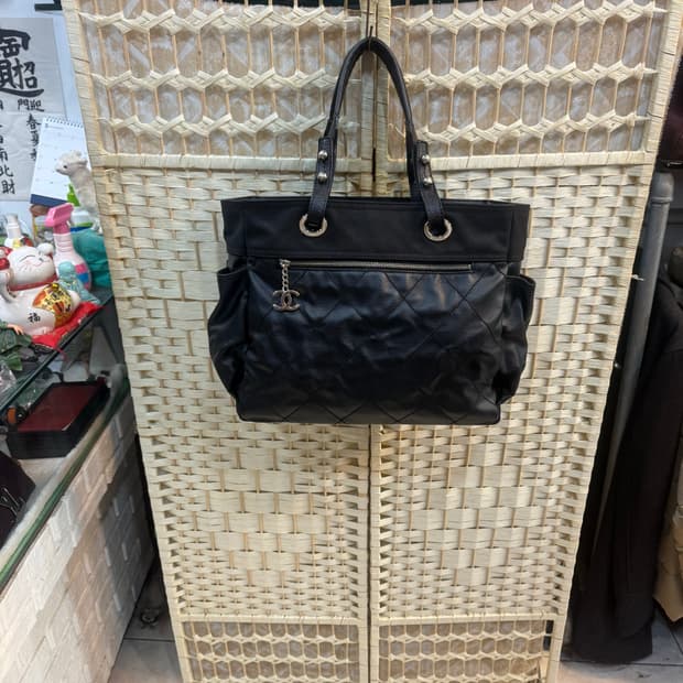 정품 샤넬 비아리츠 투포켓 라지 숄더백 팝니다