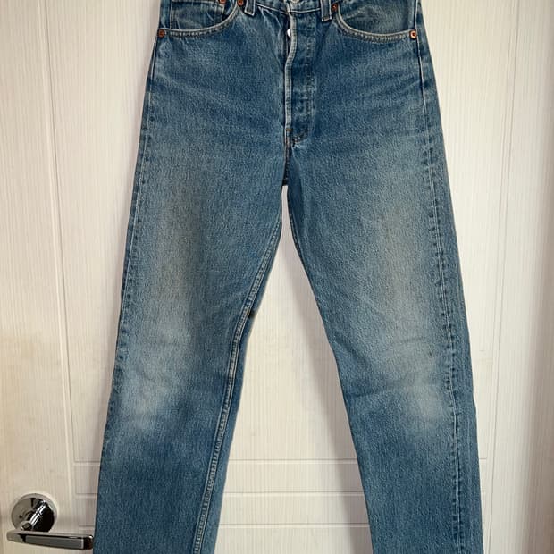 Vintage Levis 90’s 501 made in Usa