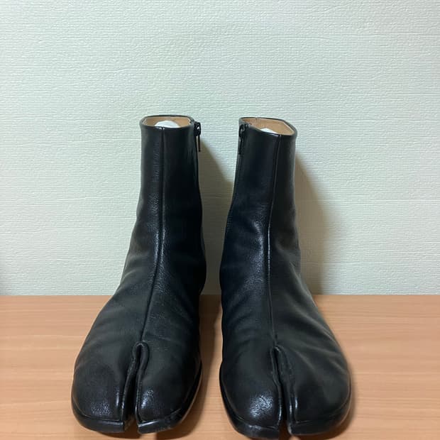 마르지엘라 타비 부츠 41사이즈 판매합니다