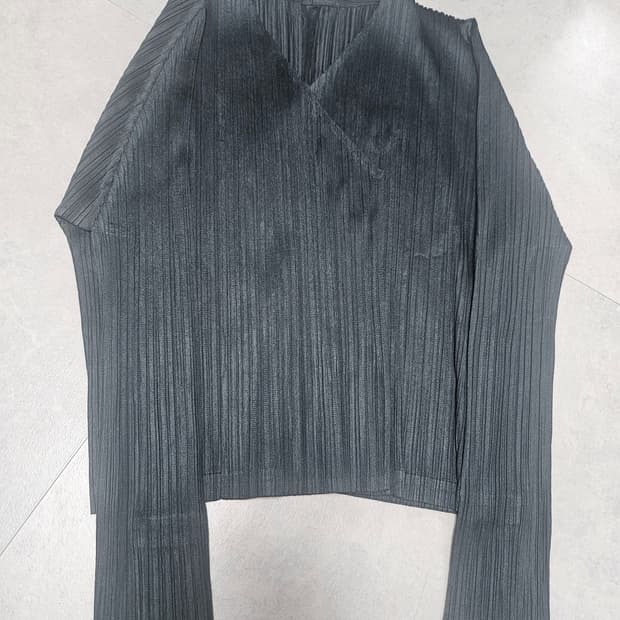 플리츠플리즈 2024 5월 먼슬리가디건