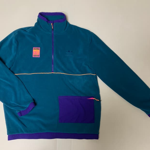 아디다스 오리지널스 어드벤처 폴라 플리스 탑 