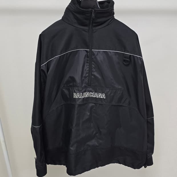 발렌시아가 후드 아노락 자켓 48사이즈 105 110 판매